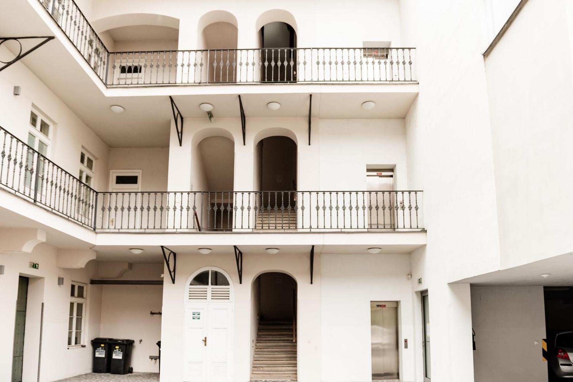 K-14 Apartment Prag Eksteriør billede
